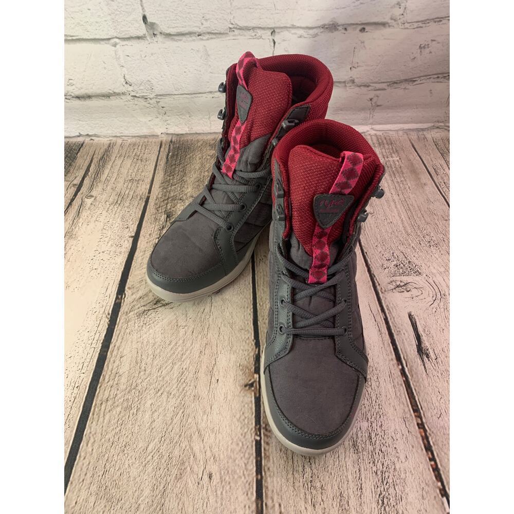 RYKA Women’s Aurora Quilted High-Top Ankle Boots / Size: 7.5